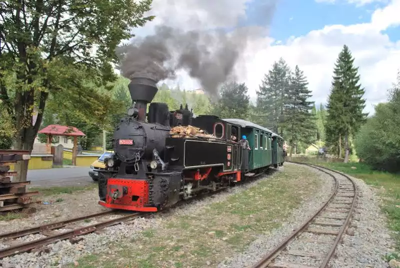 Mocănița Huțulca de la Moldovița, activitate potrivită într-un weekend în Bucovina
